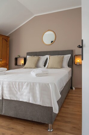 3 Schlafzimmer, Zimmersafe, Bügeleisen/Bügelbrett, kostenloses WLAN