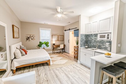 Mini Oasis Studio 10 Min to All Myrtle Beach