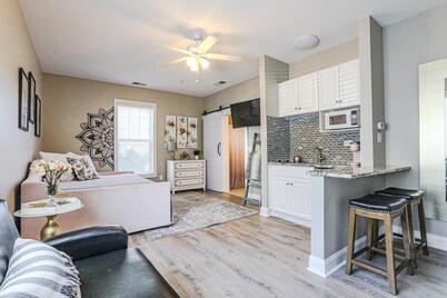 Pretty Peony Steps to Pool - Myrtle Beach SC