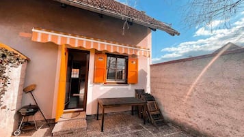 House | Property grounds