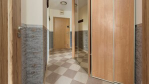 Unclassified image, 5 of 35, button - Apartment Zaułek Rogoziński (Wroclaw)