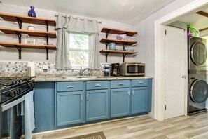 Fridge, microwave, stovetop, coffee/tea maker - Pet-Friendly Michigan Getaway w/ Porch & Kayaks! (Ontonagon)