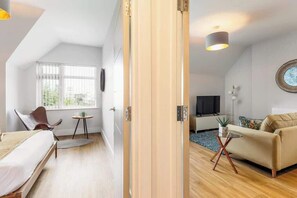 1 bedroom, iron/ironing board, travel cot, WiFi