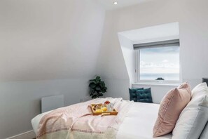 2 soverom, strykejern/-brett, reiseseng for barn og wi-fi