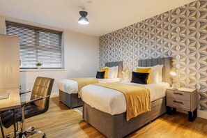 2 bedrooms, iron/ironing board, travel cot, WiFi
