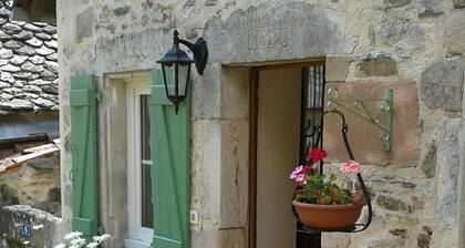 Gîte Cosy à Najac en Aveyron