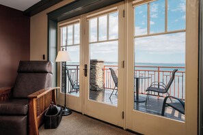 Lakeview Three Bedroom Suite | Lake view - Tamarack Lodge of Traverse City (Traverse City)