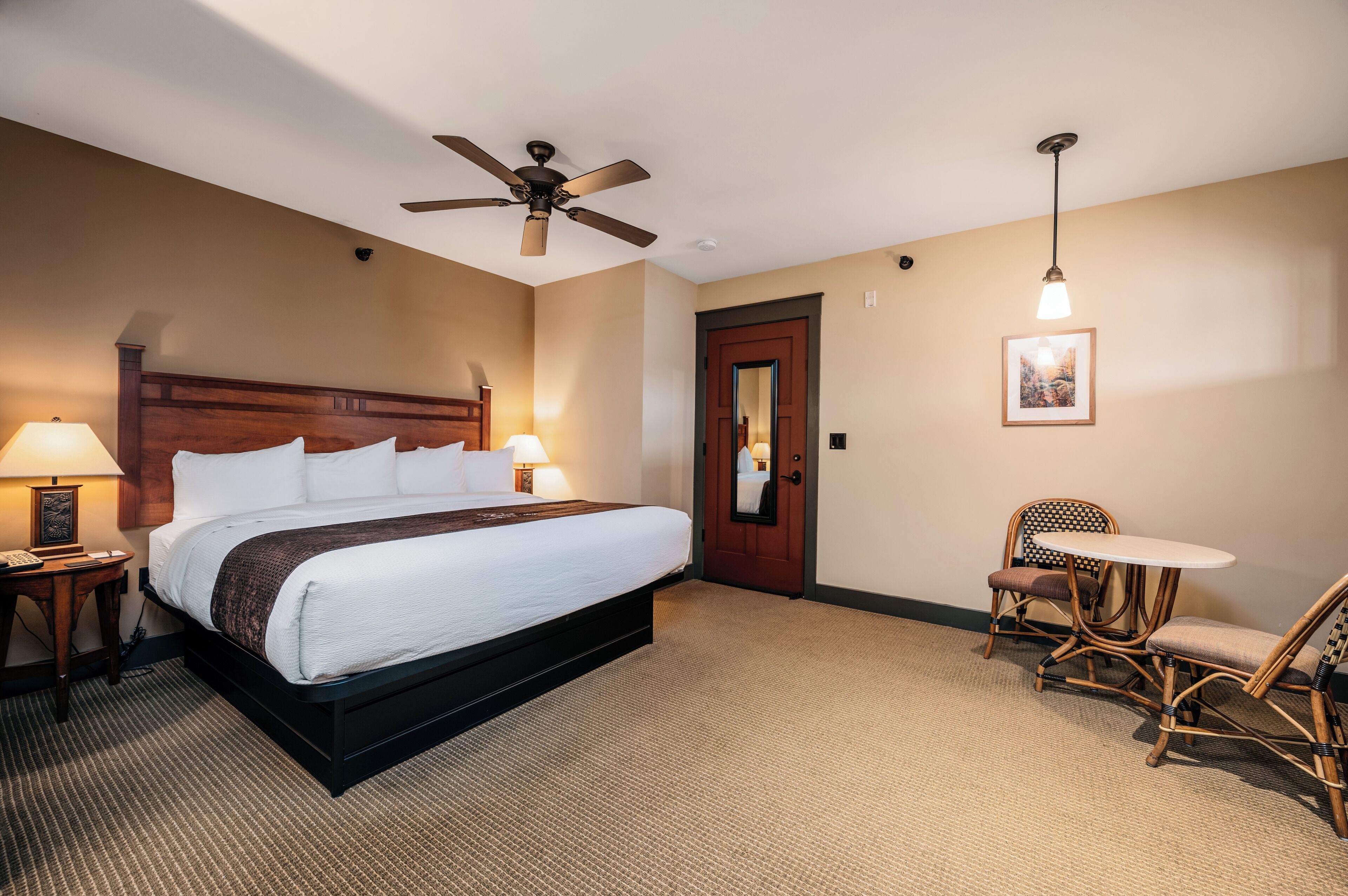 soundproofing, free wifi, bed sheets