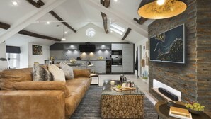 LCD TV - The Penthouse At Cartmel (Grange-over-Sands)