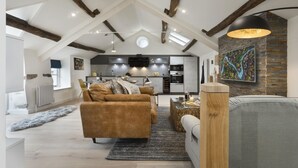 LCD TV - The Penthouse At Cartmel (Grange-over-Sands)