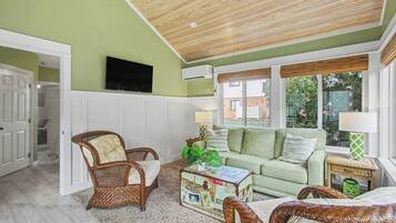 LĂ€genhet Deluxe (Hall Tree) | Terrass/Patio