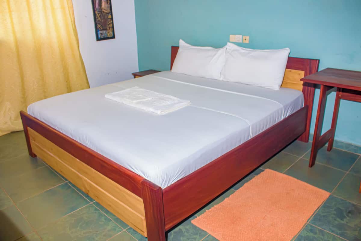 Habitación económica | 1 habitación, wifi gratis y ropa de cama