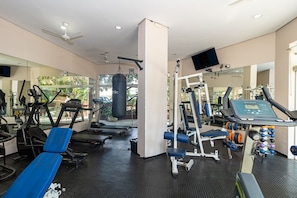 Fitness facility - Apartamento em Santana com Piscina (São Paulo)