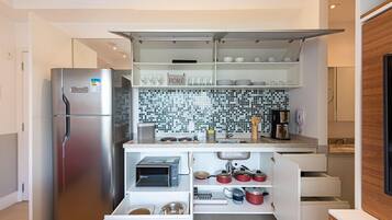 Apartment | Private kitchen | Fridge, cookware/dishes/utensils