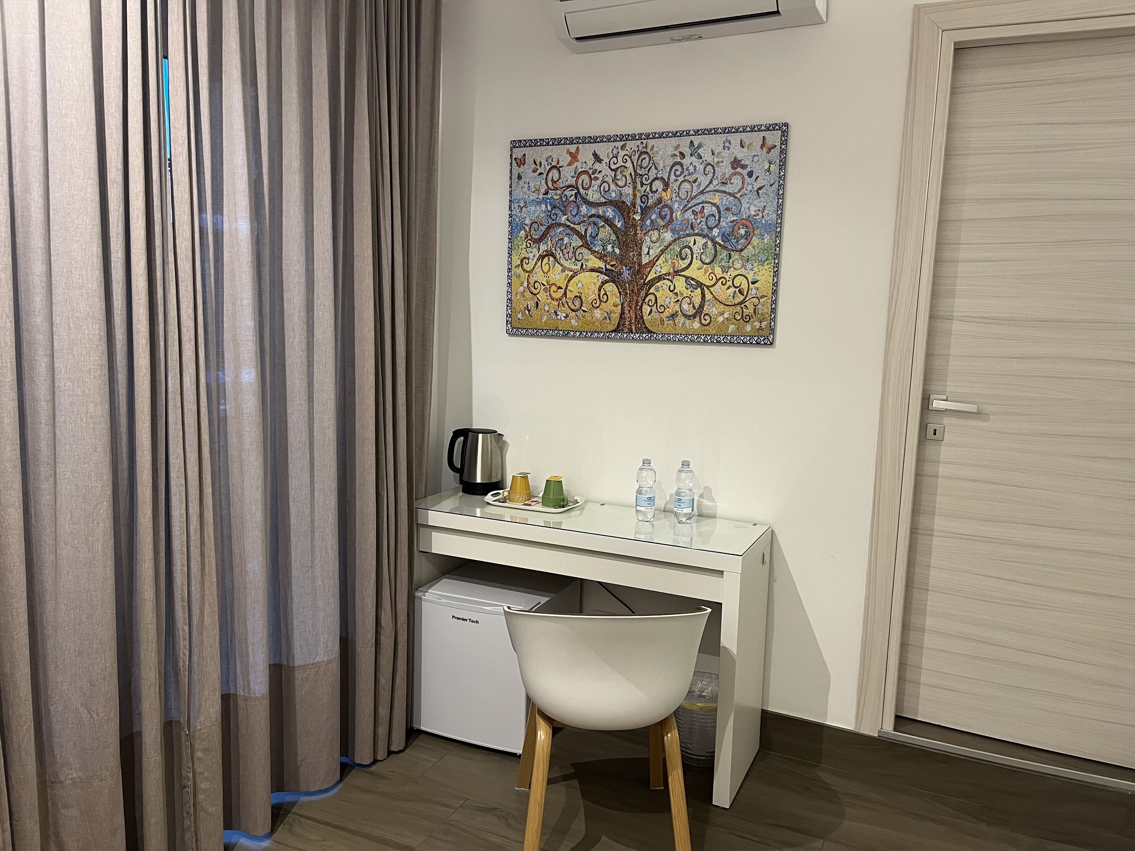 In-room safe, desk, laptop workspace, blackout curtains