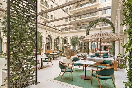 Vida Creek Beach Hotel - Image 2