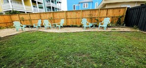 Property grounds - Beautifully updated ground-level cottage just steps from the beach!  (Carolina Beach)