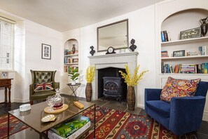 Interior - 5 Bed - Rose Cottage (Torquay)