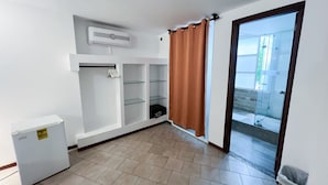 Basic Room | 1 bedroom, bed sheets - Apartamentos In Di Morgans Cannon (San Andrés)
