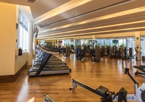 Fitness facility - Deluxe Address Dubai Mall The Residence (Dubai)