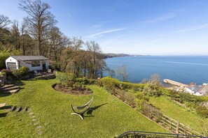 Property grounds - 3 Bed Cove Cottage (Torquay)