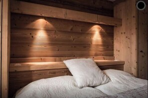 3 chambres, fer et planche à repasser, Wi-Fi gratuit, draps fournis