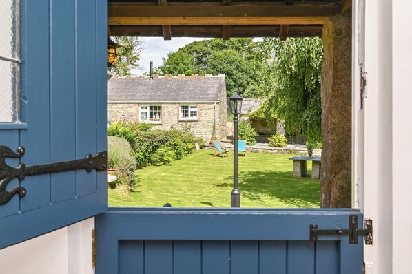 View from property - Cobbler's Cottage (Looe)