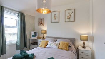 3 bedrooms, WiFi (free), individually decorated, individually furnished