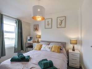 3 chambres, décor unique, ameublement unique, accès au Wi-Fi (inclus)