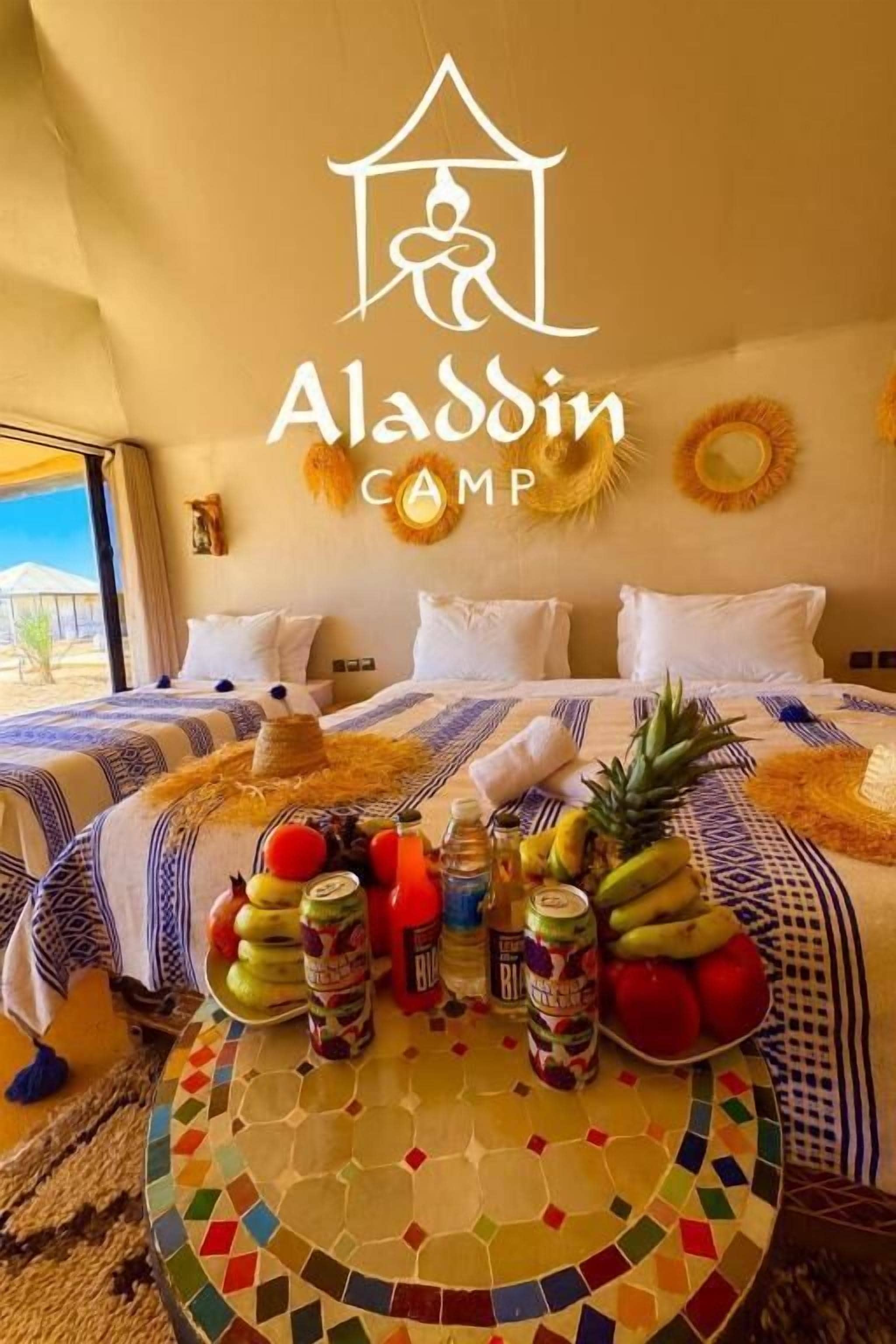 Escritorio, insonorización, wifi gratis y ropa de cama 