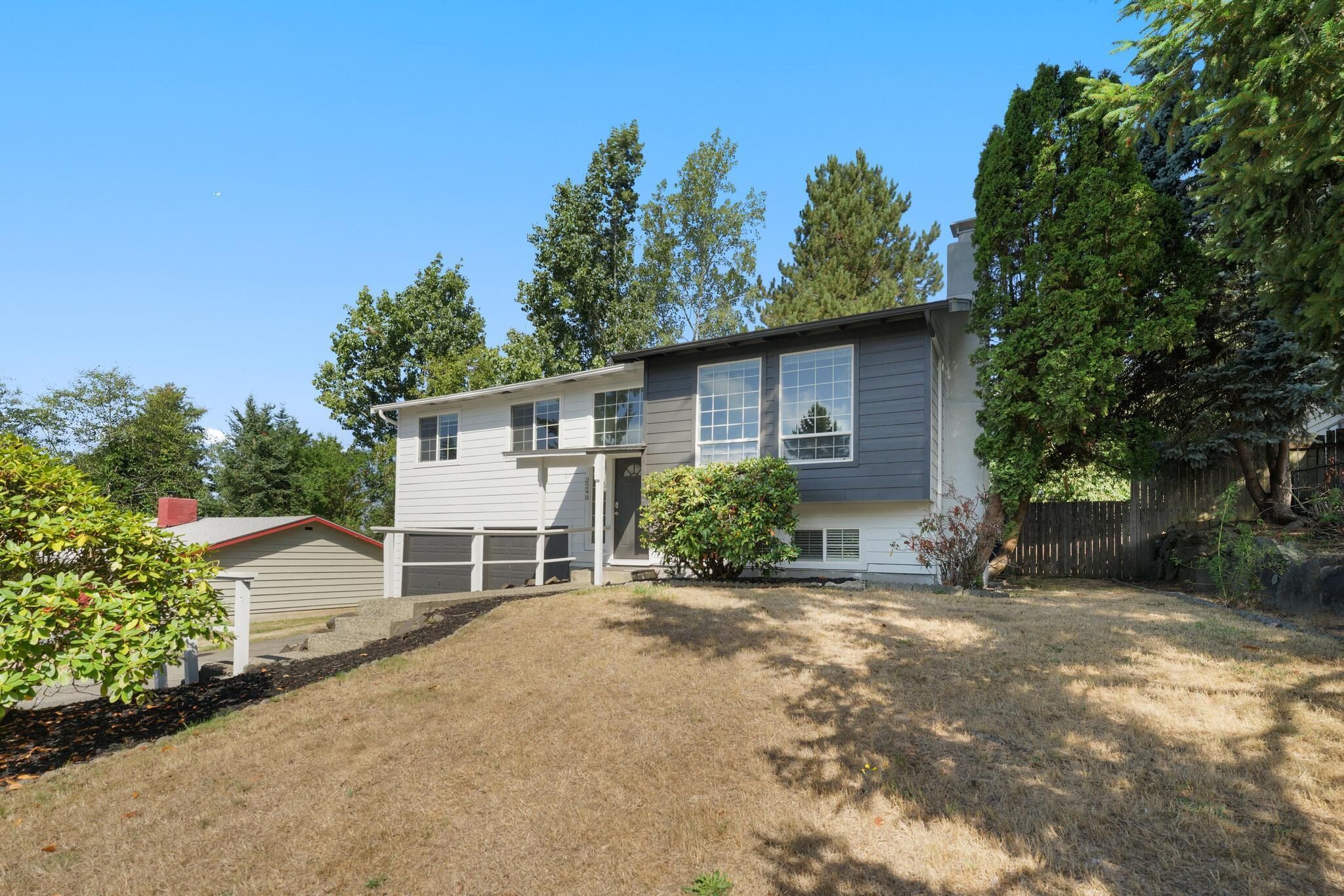 Renovated Large Home w/Big Yard on Private Street