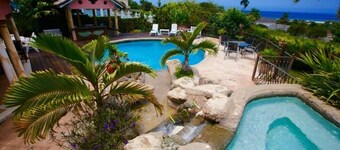 Villa Paradise- Pool, Jacuzzi & More