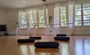 Yoga - Mount Sequoyah Center (Fayetteville)