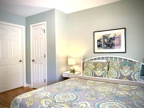 Dogwood | Strykejern/-brett og sengetøy