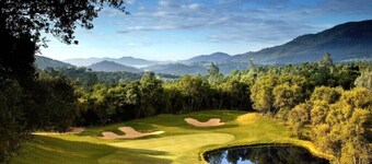 Mountain Family & Pet Home - Hot Tub - Hiking Trail - Valley Back Yard View