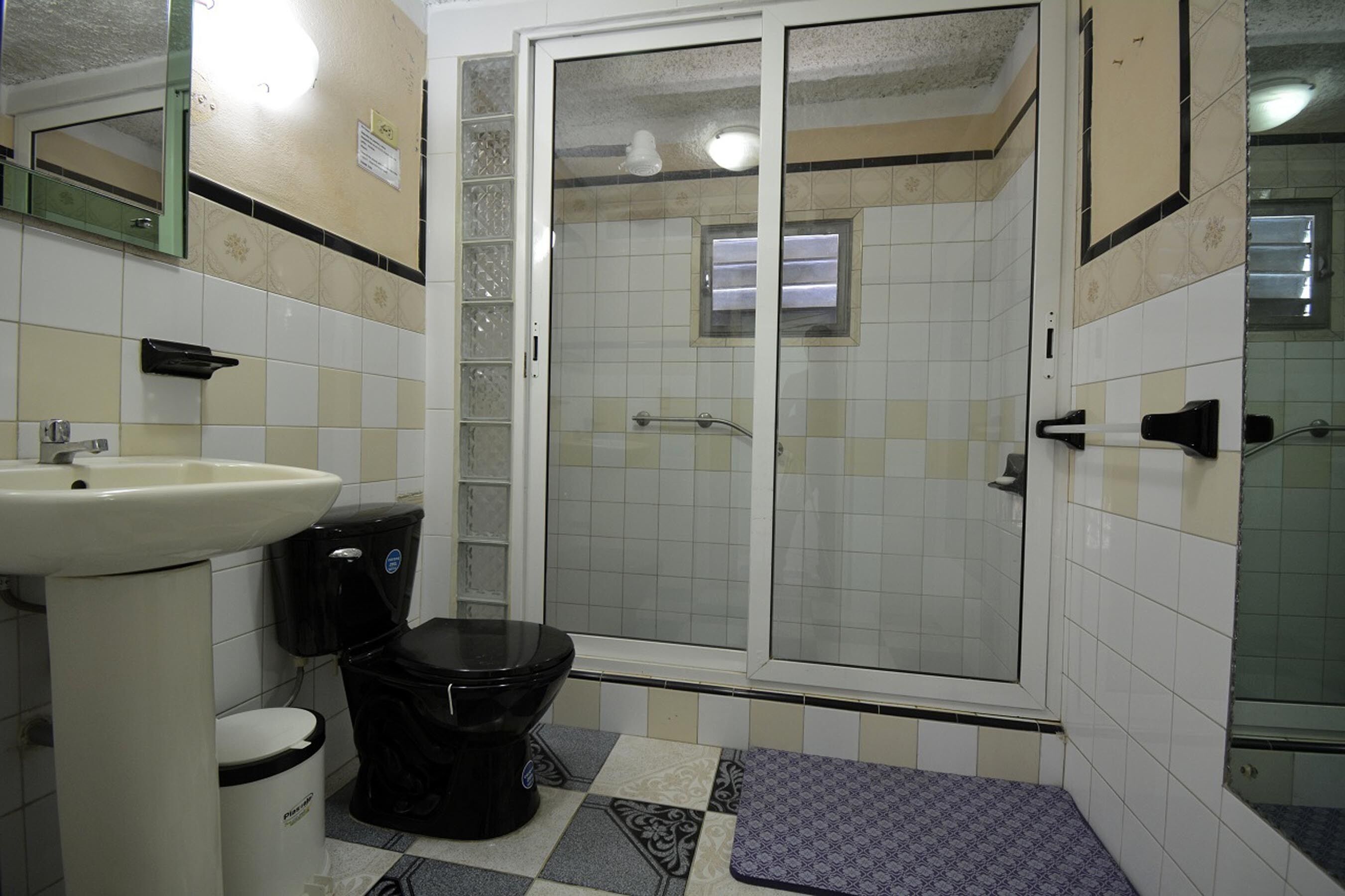 Hostal La Familia Elías CIENFUEGOS