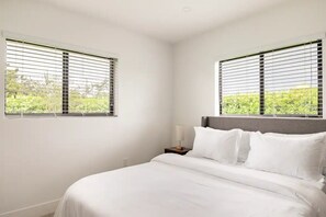 3 soverom, strykejern/-brett, reiseseng for barn og wi-fi (inkludert)