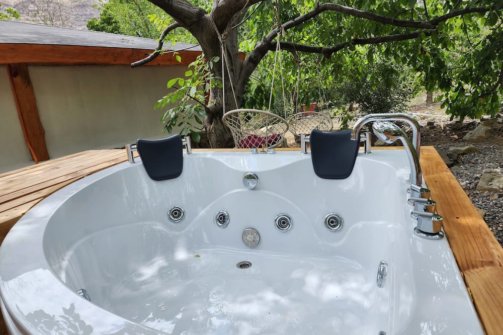 Cabaña de montaña (jacuzzi exterior)