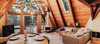 NEW ! Majestic A-Frame on 5 acres!