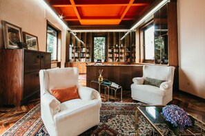 Lobby - Library Apartment - Villa Candela (Stresa)