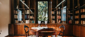 Library Apartment - Villa Candela