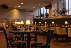 Restaurant - Hotel Noma Trademark Collection By Wyndham (New Rochelle)