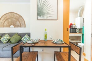 Dining - Sea & Mountain by Atlantic Holiday (Porto Moniz)