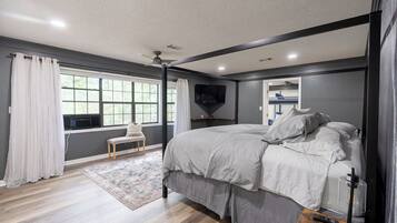 5 soverom, reiseseng for barn, wi-fi (inkludert) og sengetøy