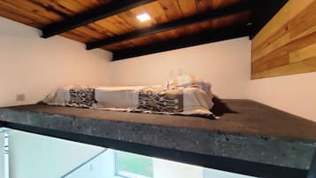 Basic Quadruple Room | 1 bedroom, desk, blackout drapes, free WiFi