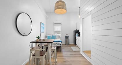 MARKET B - Market Street Loft B
