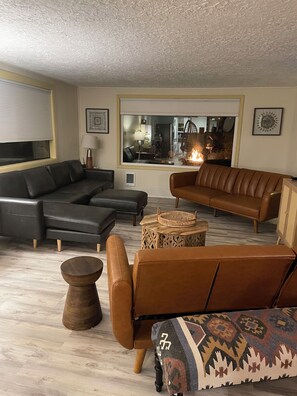 Smart TV, fireplace - Pacific City Riverfront Bungalow on Nestucca River! Dog friendly-Hot tub-Firepit (Pacific City)