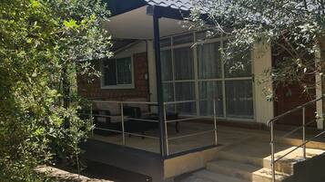 Family Cottage | Terrace/patio