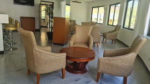 Lounge - Ol Muteita Lodge (Gilgil)