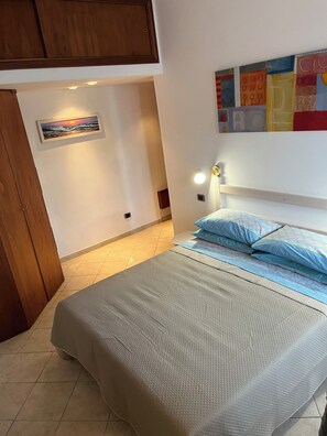 2 Schlafzimmer, Zimmersafe, Bügeleisen/Bügelbrett, kostenloses WLAN